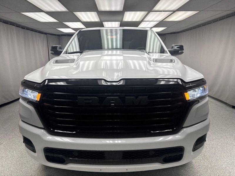 2025 RAM 1500 Laramie Crew Cab 4x4 5