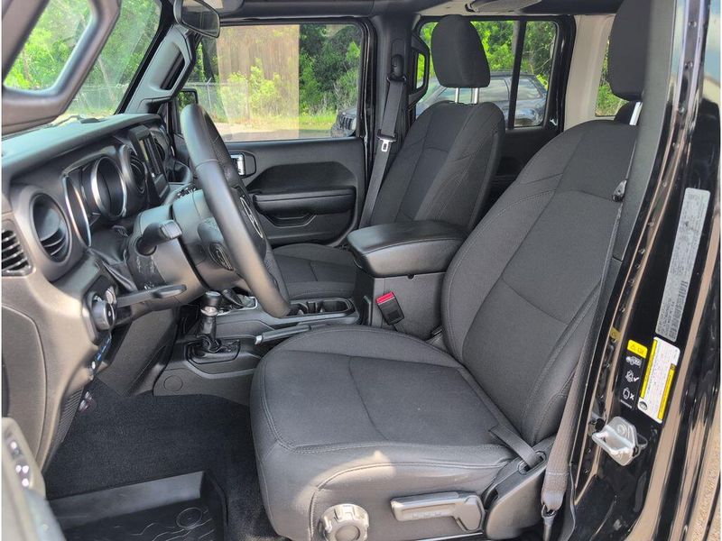 Used 2023 Jeep Wrangler 4xE Willys 4xeImage 10