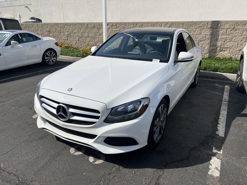 2016 Mercedes-Benz C-Class C 300Image 2