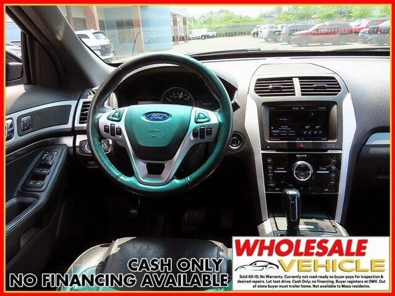 2014 Ford Explorer SportImage 11
