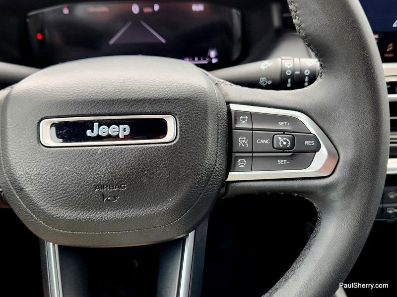 Used 2023 Jeep Compass High Altitude