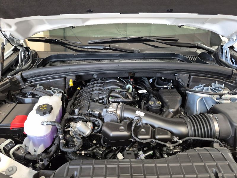 New 2025 Jeep Grand Cherokee L Limited 4x4Image 38