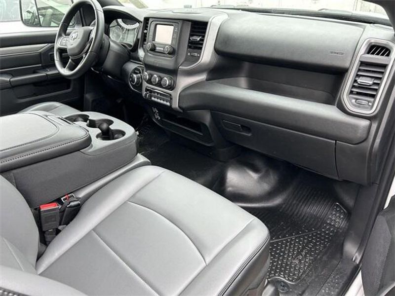 2022 RAM 2500 Tradesman Regular Cab 4x4 8