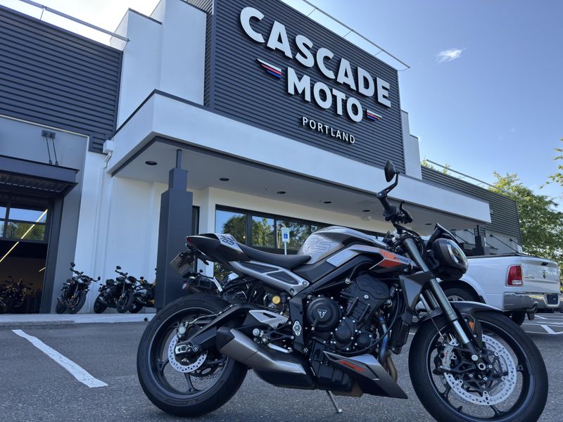 2024 Triumph Street Triple 765 RS 