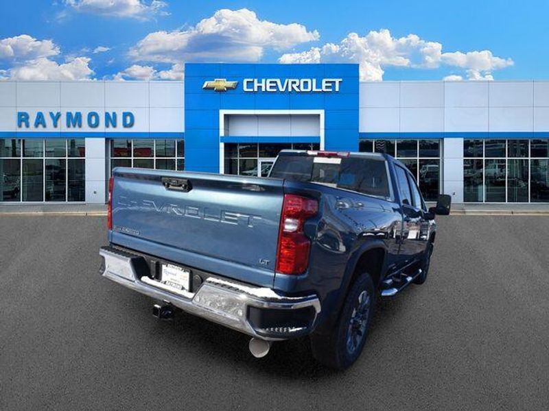 New 2026 Chevrolet Silverado 2500HD LTImage 4