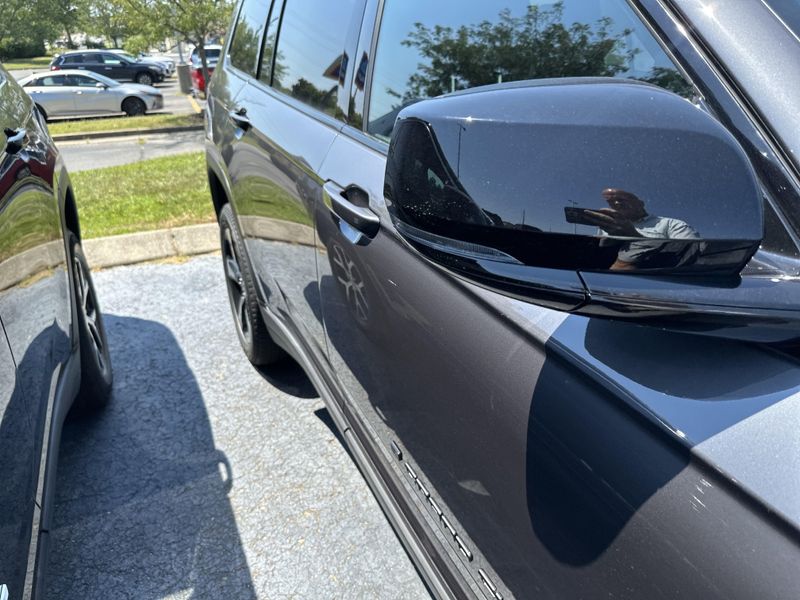 New 2025 Jeep Grand Cherokee L Limited 4x4Image 5