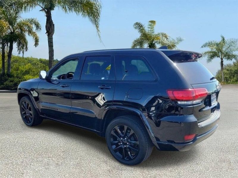 Used 2019 Jeep Grand Cherokee Altitude 4x2