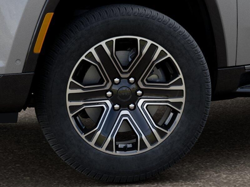 2026 Jeep Grand Wagoneer 4x2Image 4