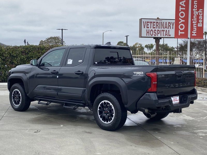 2025 Toyota Tacoma TRD Off RoadImage 5