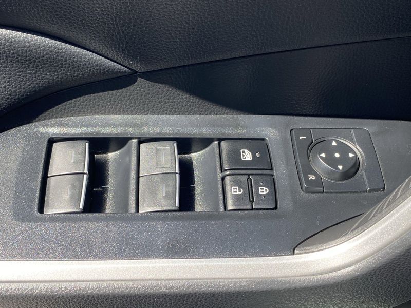 2023 Toyota RAV4 XLEImage 20