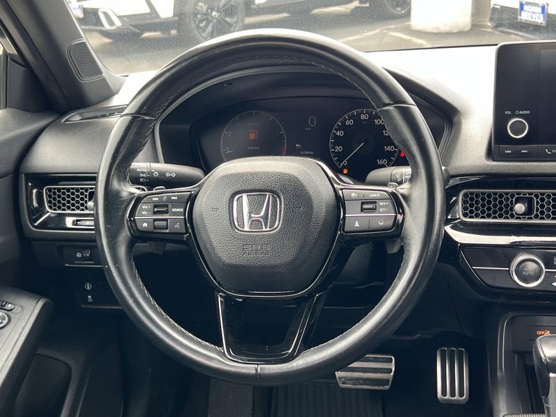Used 2022 Honda Civic Sedan SportImage 6