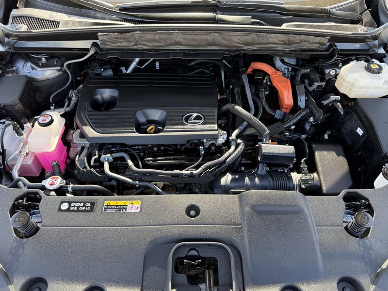 Used 2023 Lexus RX 350h Premium PlusImage 31