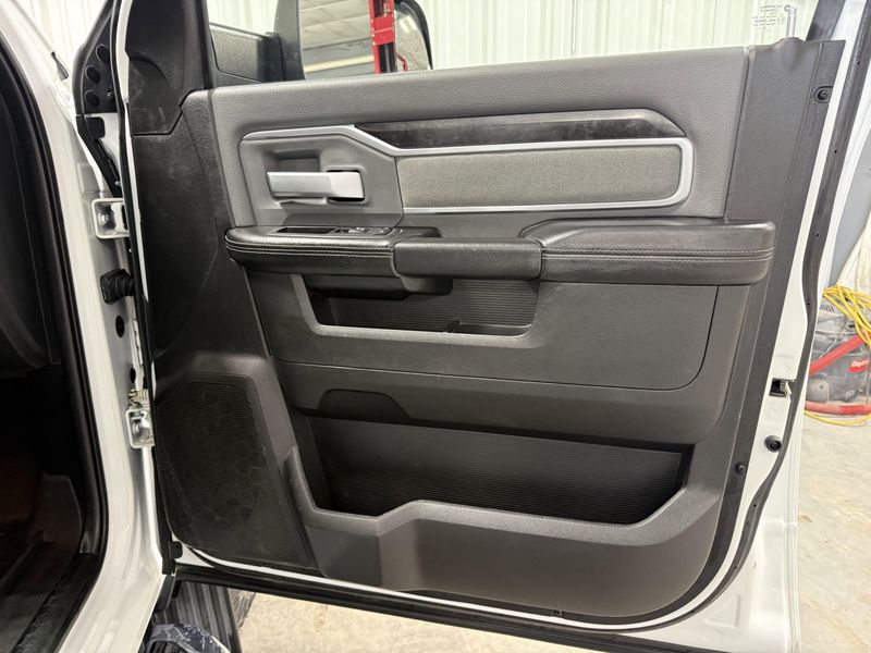 Used 2022 RAM 2500 Big HornImage 8