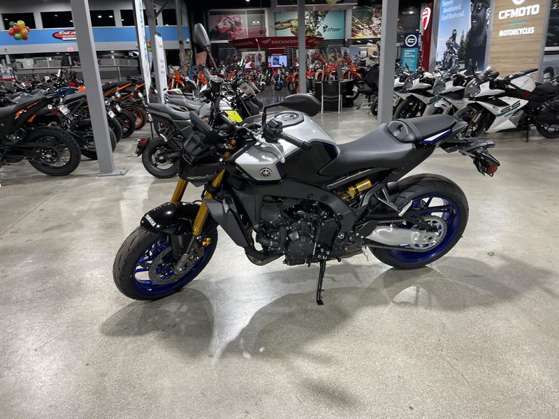 New 2025 Yamaha MT-09 SP Image 40