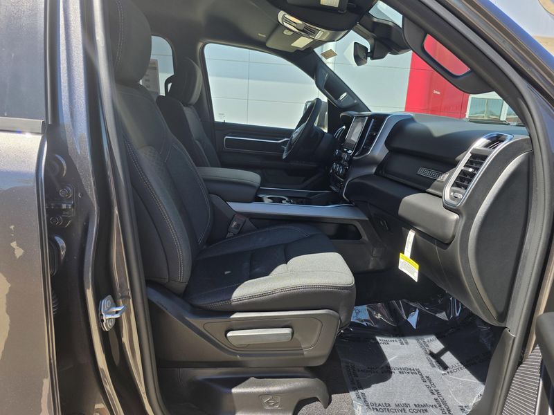 New 2025 RAM 1500 Big HornImage 15