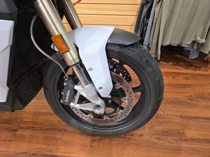 Used 2023 BMW S 1000 XR Image 9