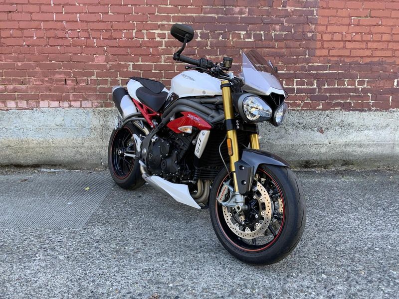 2017 Triumph SPEED TRIPLE R