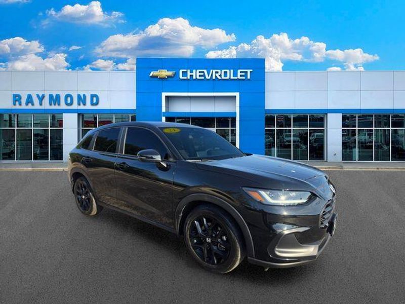Used 2024 Honda HR-V SportImage 1