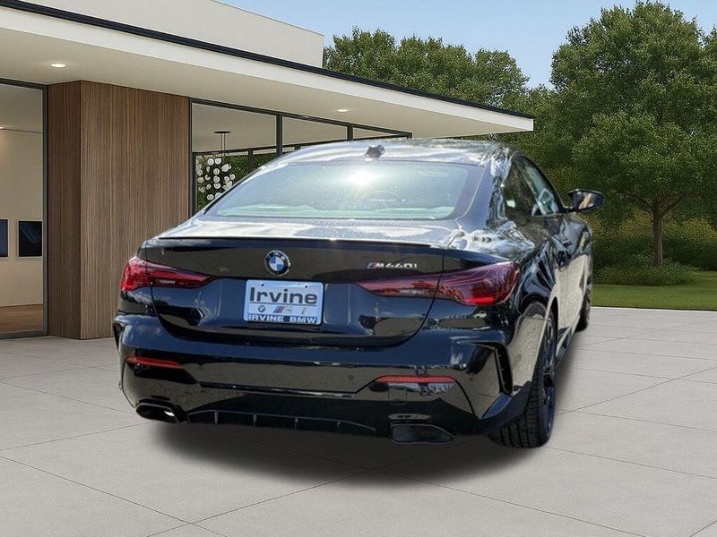 New 2026 BMW 4 Series M440iImage 9