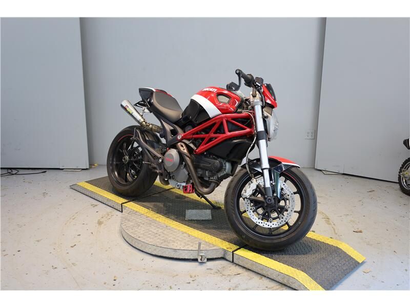 Used 2011 Ducati MONSTER 796 Image 2