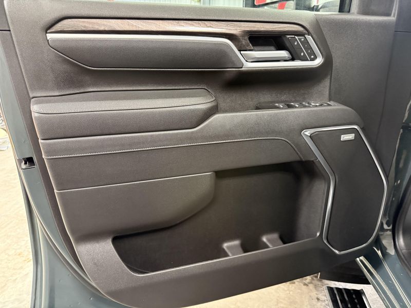 Used 2026 Chevrolet Silverado 2500 HD LTZImage 16