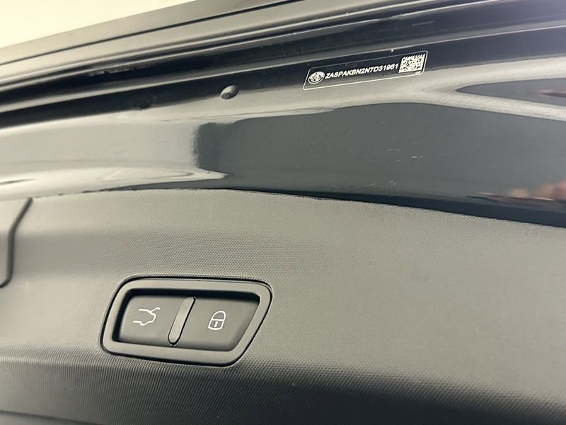 2022 Alfa Romeo Stelvio Veloce AWD w/ Premium & Activ PkgImage 15