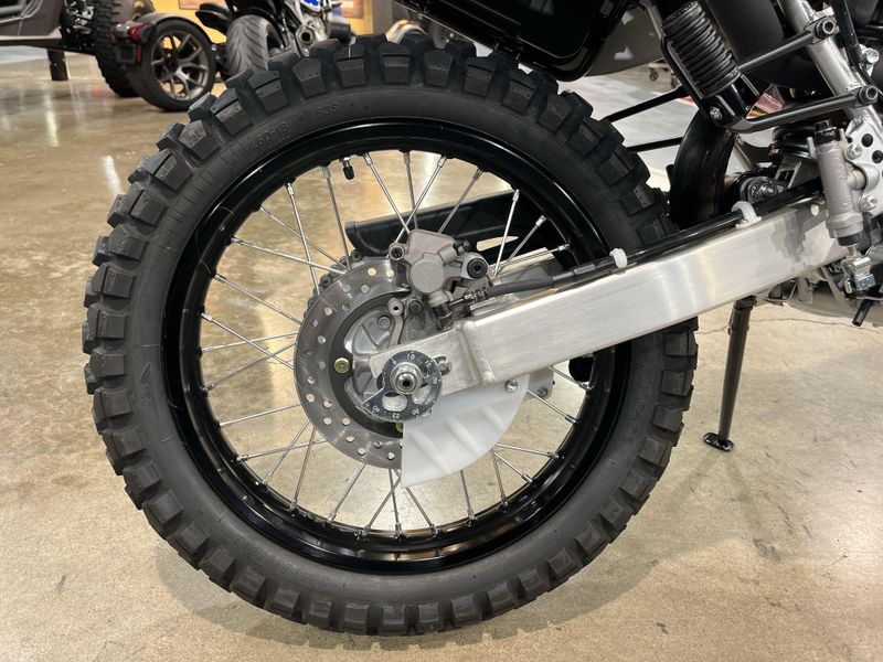 New 2025 Honda XR650L Image 17