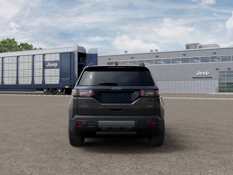 New 2026 Jeep Cherokee Overland 4x4Image 7