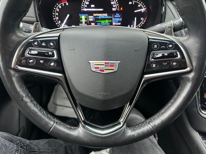 2017 Cadillac CTS 3.6L LuxuryImage 3