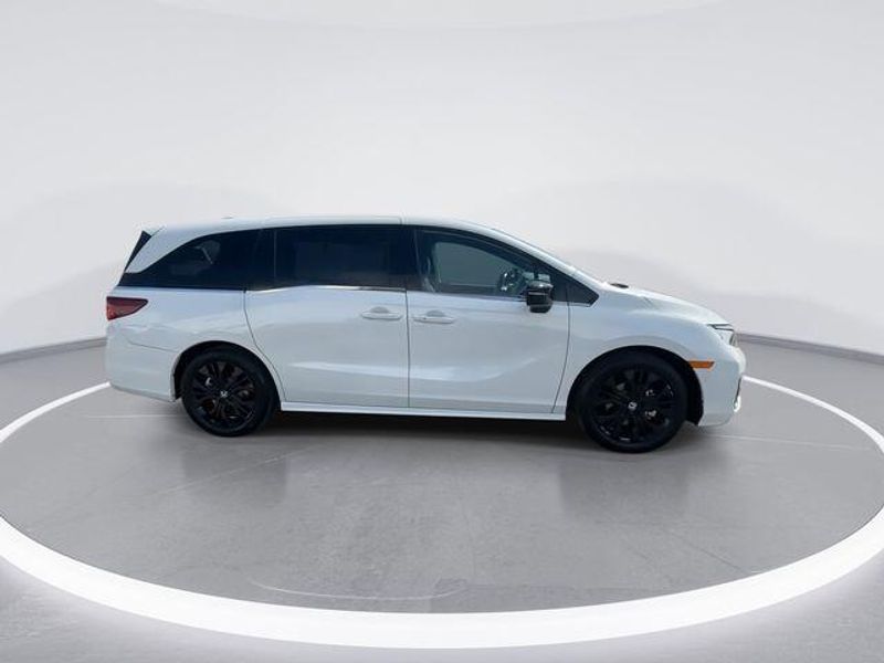 Used 2025 Honda Odyssey Sport-LImage 9