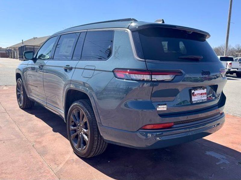 New 2026 Jeep Grand Cherokee L Limited Reserve 4x4Image 7