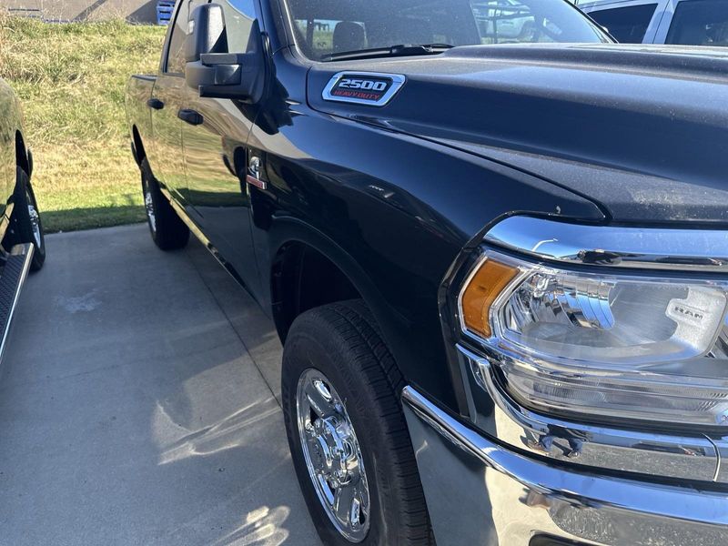 2024 RAM 2500 Tradesman Crew Cab 4x4 6