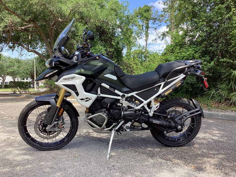2025 Triumph Tiger 1200 Rally Pro