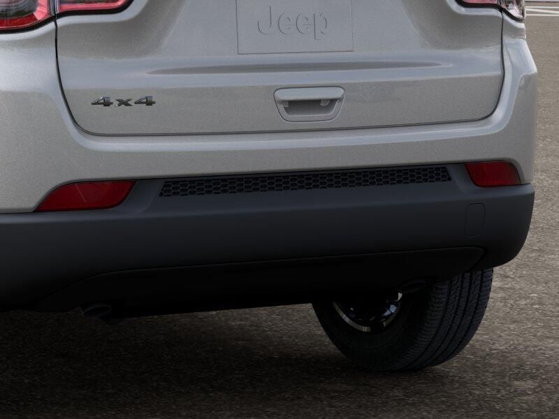 New 2026 Jeep Compass Latitude Altitude 4x4Image 13