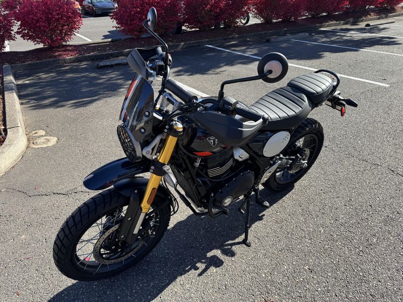 2026 Triumph Scrambler 400 XC - STORM GREY - WITH CUSTOM EXHAUST