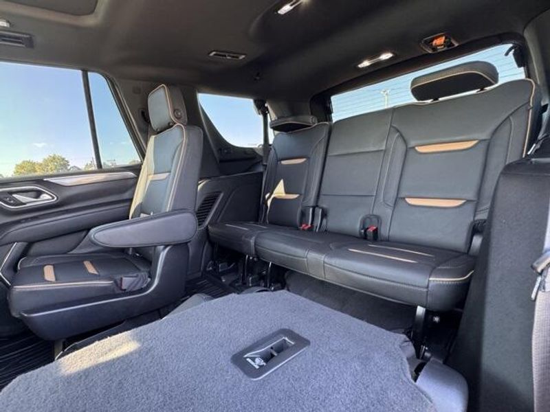 Used 2022 GMC Yukon AT4Image 13