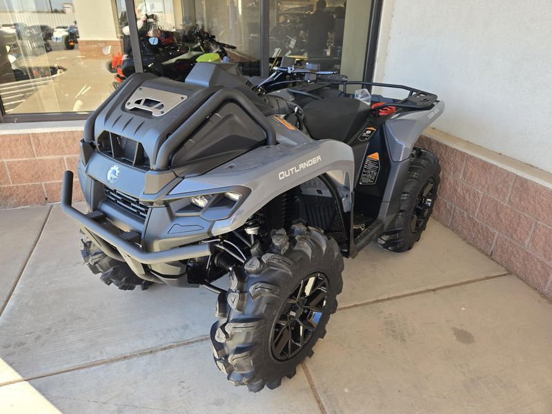 NEW 2026 CAN-AM OUTLANDER X MR 700 Image 3