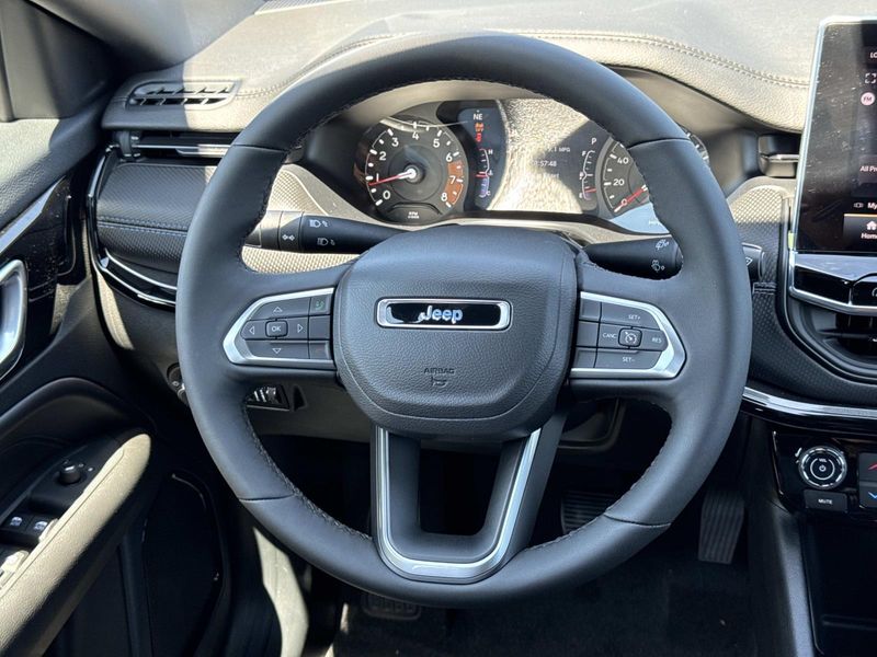 New 2026 Jeep Compass Latitude Altitude 4x4