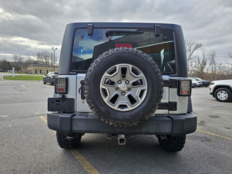 Used 2016 Jeep Wrangler JK RubiconImage 7