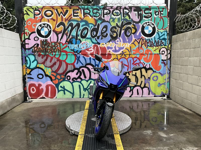 New 2026 Yamaha YZF-R3 ABS Image 1