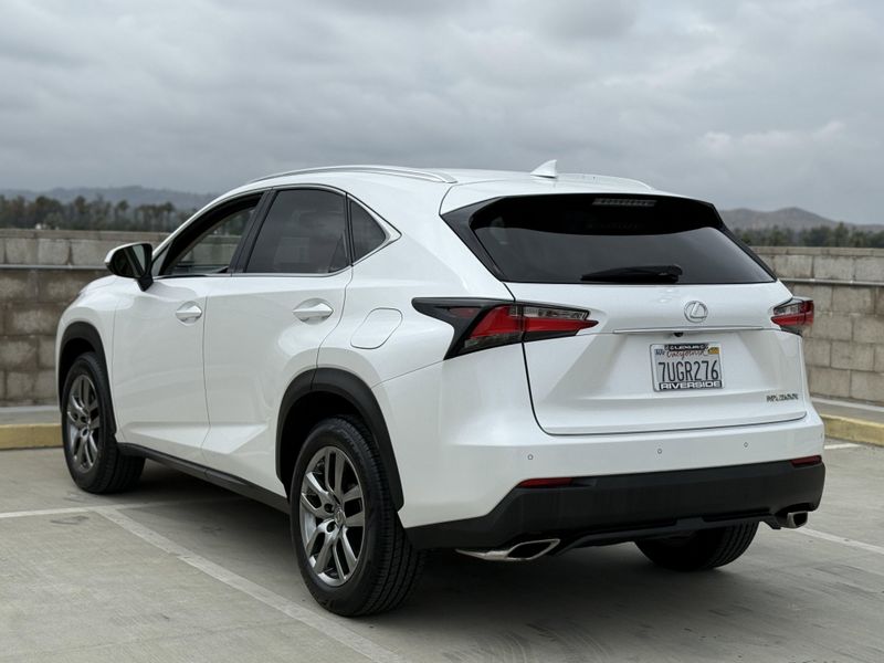 2016 Lexus NX 200tImage 10