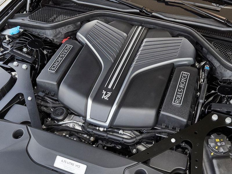 New 2025 Rolls-Royce Ghost Image 24