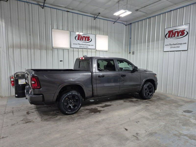 2025 RAM 1500 Big Horn Crew Cab 4x4 5