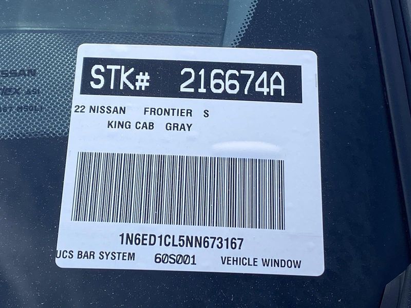 2022 Nissan Frontier SImage 31