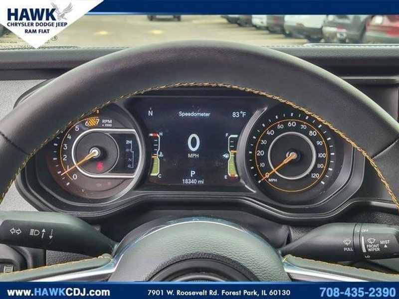2024 Jeep Wrangler Sahara photo 14