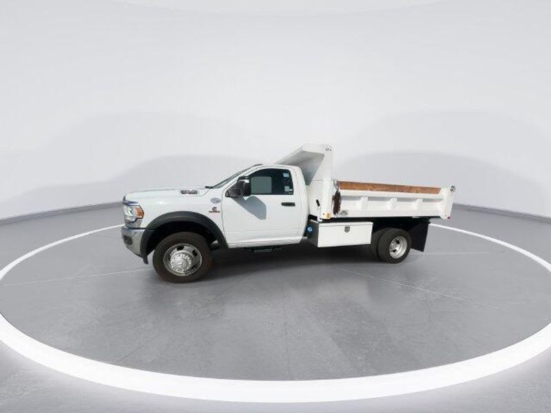 New 2024 RAM 5500 Tradesman Chassis Regular Cab 4x2 84