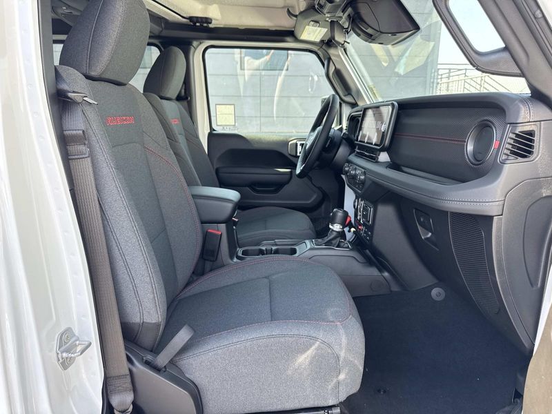 New 2026 Jeep Gladiator Rubicon 4x4