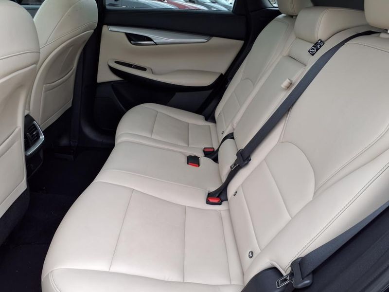 Used 2019 INFINITI QX50 LuxeImage 19