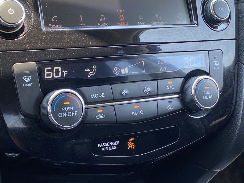 2019 Nissan Rogue SVImage 21