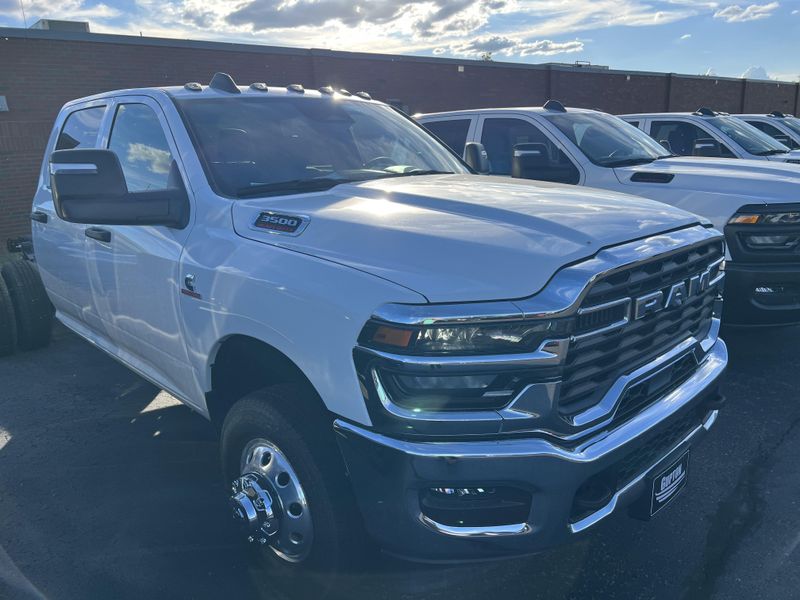 New 2026 RAM 3500 Chassis Cab TradesmanImage 3
